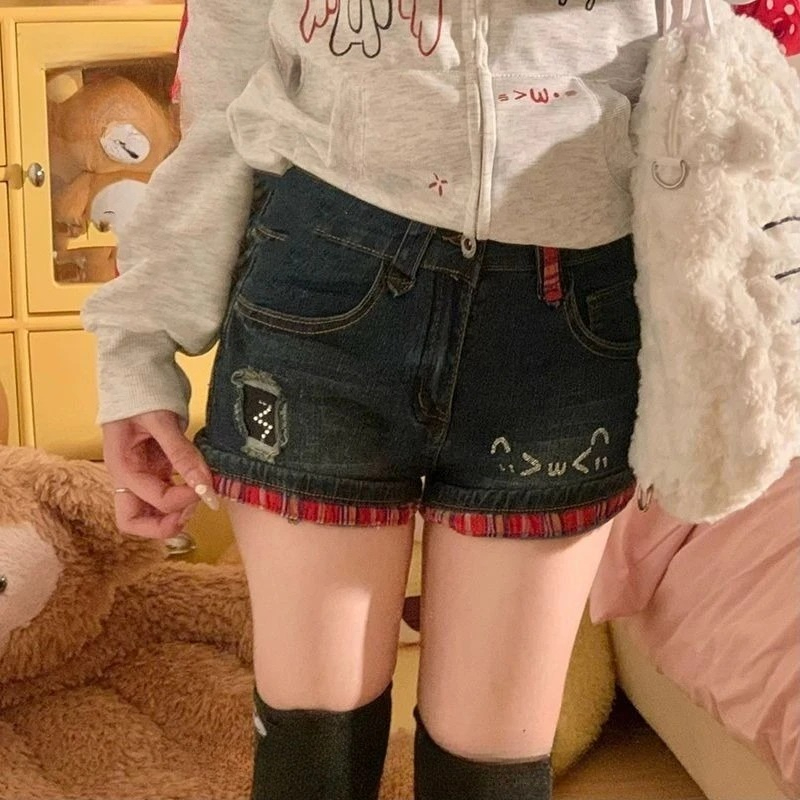 American Vintage Short Jeans W - đánh giá và giá Streetwear Brand Shorts