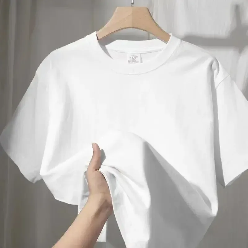 Calvin Women's T-Shirt Leisure - đánh giá và giá Streetwear Brand Shirts